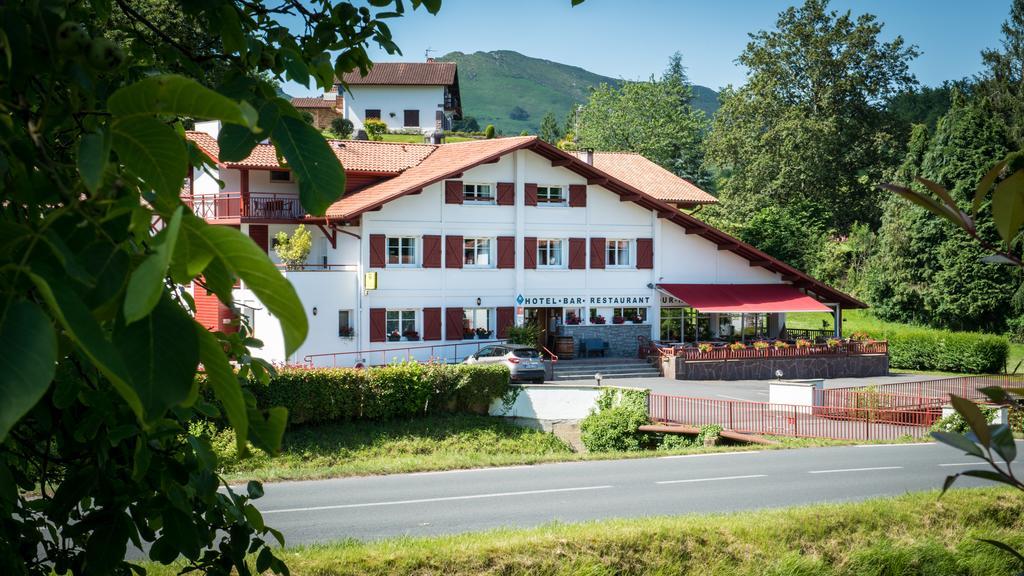 Logis Hotel Ur-Hegian Aïnhoa Eksteriør bilde