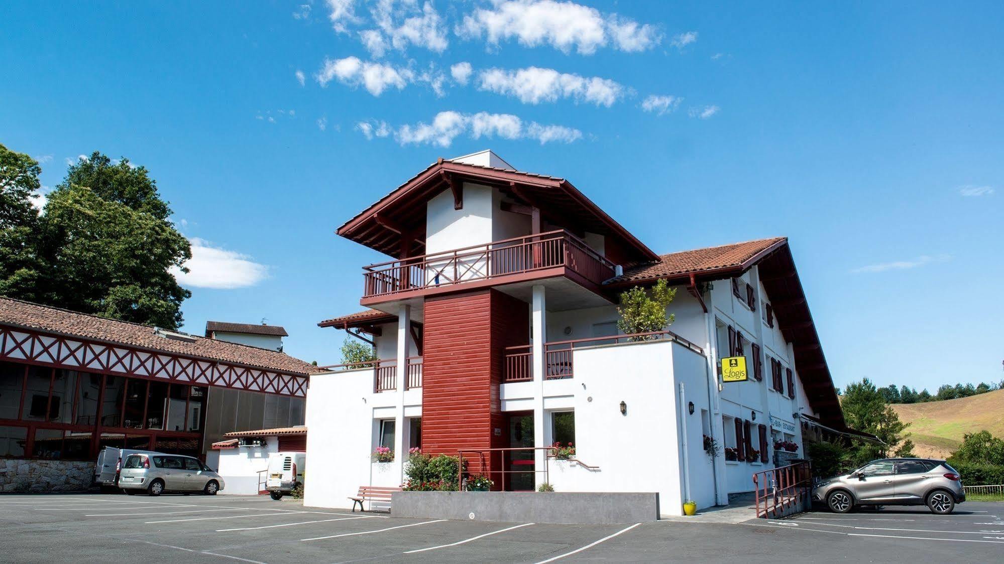 Logis Hotel Ur-Hegian Aïnhoa Eksteriør bilde